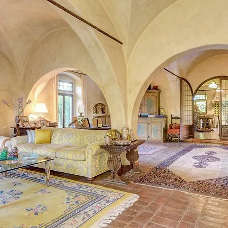 Podere La Specola Country house *