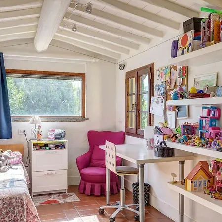 Podere La Specola Country house *
